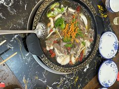 -尚品牛味汤锅火锅(康定总店)