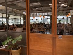 -ROAST coffee & eatery