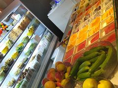 -涨巢·潮玩水疗局