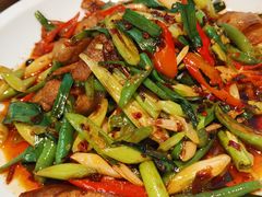 -有红鸡毛店·川菜(建设路店)