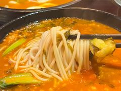 -香巴拉云南餐厅(华莱坞店)