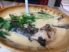 招牌鱼头汤-75幢私房菜馆