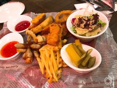 小吃拼盘-疯克大象美式烤肉餐厅