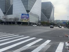 -麦当劳(浦江镇绿地乐和城店)