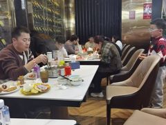 -吉布鲁牛排海鲜自助(温江合生汇店)
