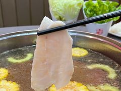 -官塘陈记鱼生·潮汕砂锅粥·牛肉火锅(潮枫路总店)