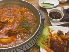 -喇喇排骨火锅·传统韩式脊骨汤(望京西园总店)