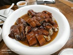 烧鹅四分之一只-黄连大头华烧鹅店(大良店)