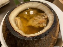 原只椰子炖鸡汤-广州文华东方酒店·江-由辉师傅主理