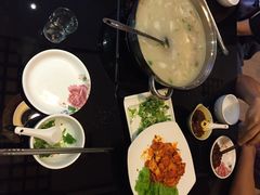 英子狗肉馆-英子补身汤(海兰路店)