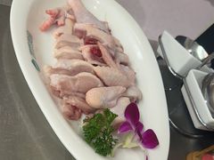 -四季缤纷椰子鸡(梅溪新天地店)