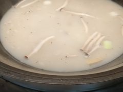 -陈大锅·岳阳鱼馆·地道岳阳菜(美食街店)