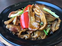 广宁竹笋干炆烧肉-一品美食城(石碣序伦小学店)