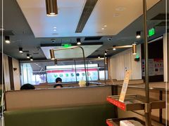 大堂-海底捞火锅(漕宝路店)