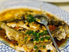 -顺峰海鲜酒楼(省府店)