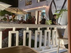 -Mark&Mars Restaurant