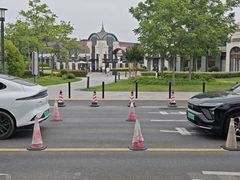 -季高兔窝窝亲子园(上海薰衣草公园店)