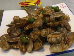 花甲-绅士餐厅龙虾·烧烤(西门路店)