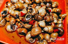 Spicy Sauce Stir-fried Snails