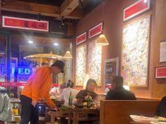 -巴卤社老火锅(财富店)