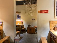 -大众跷脚牛肉馆·非遗传承单位(峨眉山店)