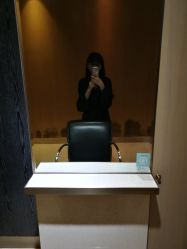 -苑苑发型设计