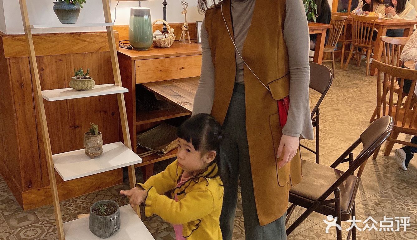 [吐]两间summer店都探过啦[吐][糖果]