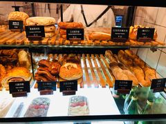 -81BAKERY(大学路店)