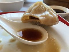 -山明水秀大饭店