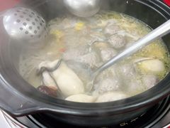 -花苑美食横琴生蚝火锅(拱北粤华路店)