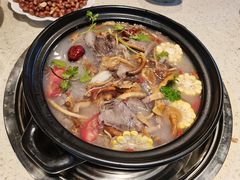 -九寨沟特色牦牛肉汤锅
