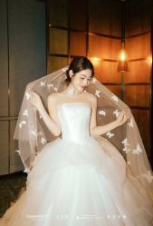 点击看大图 -GODDESS WHITE婚纱礼服(鹏城动力大厦店)