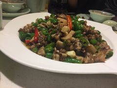 鲜椒小牛蛙-徽州月·民间徽菜(浦东总店)