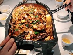 -江边城外烤全鱼(世茂广场店)