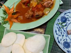 -Lam Vien Restaurant