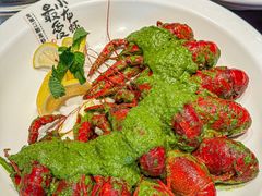 -龙巢盱眙龙虾·牛蛙·烧烤宵夜(八卦岭店)