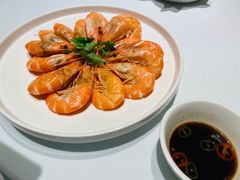 -醉辉皇上海之巅(上海中心大厦店)