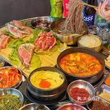这家韩式烤肉的大酱汤汤饭我直接🔒死！ 