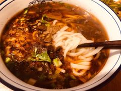 -矮子粉店1985·长沙米粉(湘春路店)