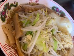 -拉面莊夢語＆中华料理八椿