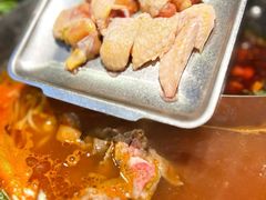 -由衷贵州酸汤牛肉火锅(新桥店)