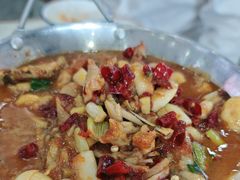 -丹水桥地锅鱼·翘嘴鲌·地方特色全鱼宴(丹江口大坝店)