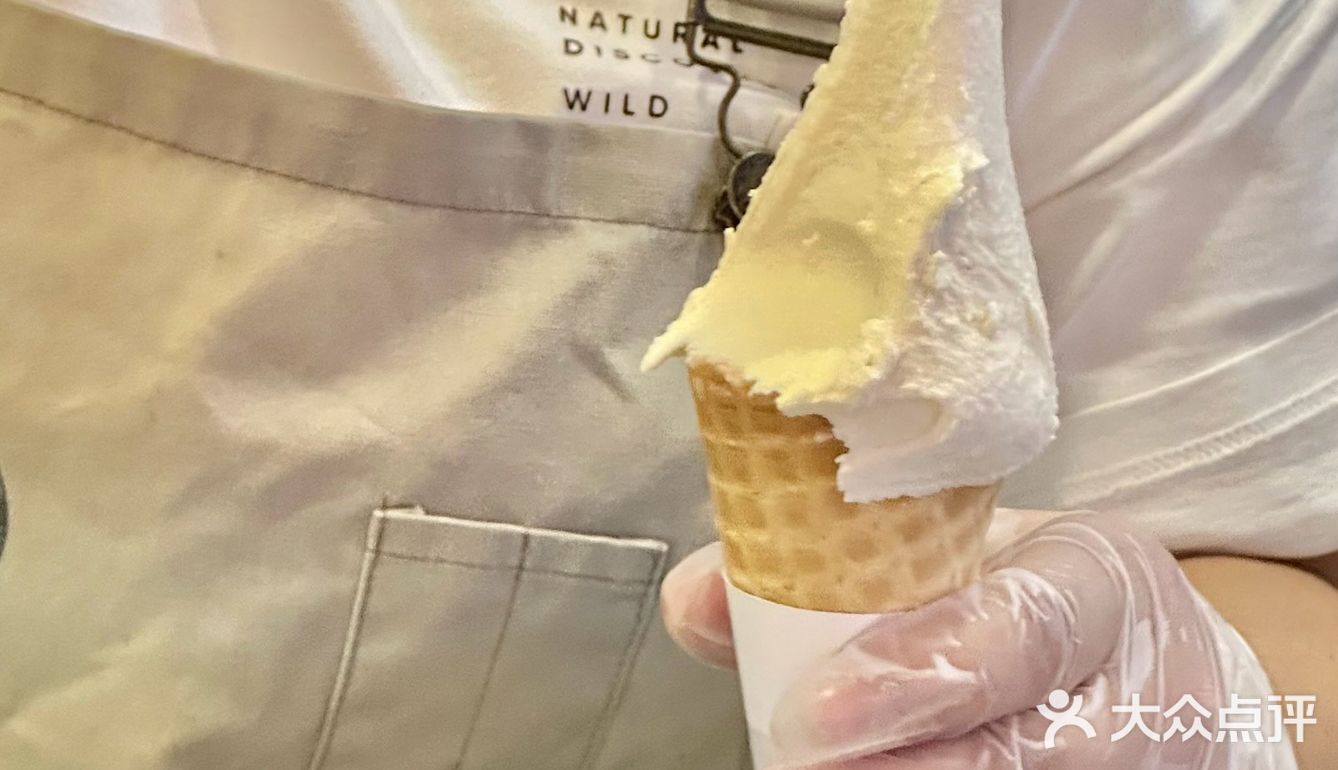 坐标北京，吃到了拉丝的五常稻香冰淇淋🍦