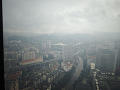 -亚洲国际大酒店·云顶阁旋转自助餐厅