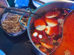 -唯爱KTV聚会餐厅(仙林东城汇店)