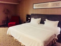 -顺德君豪酒店(佛山容桂渔人码头店)