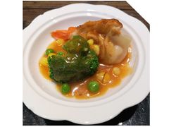 -箱美术馆私房菜(水晶郦城店)