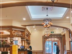 大堂-清真·玛丽亚新疆菜主题餐厅(浙江中路店)