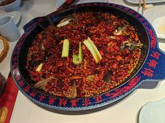 -何师傅美蛙鱼头(汉街店)