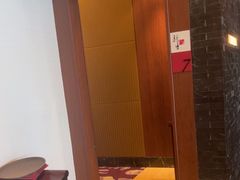 -粤尚腾香居中餐厅(首都机场希尔顿店)